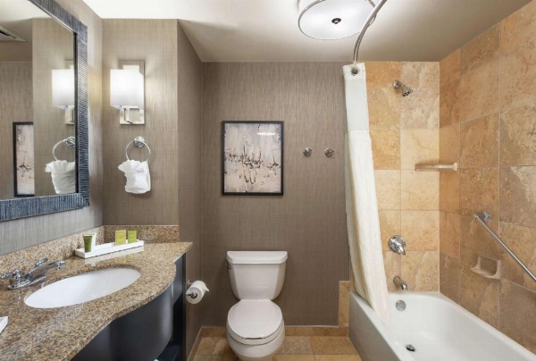 Hilton Columbia Center image 24